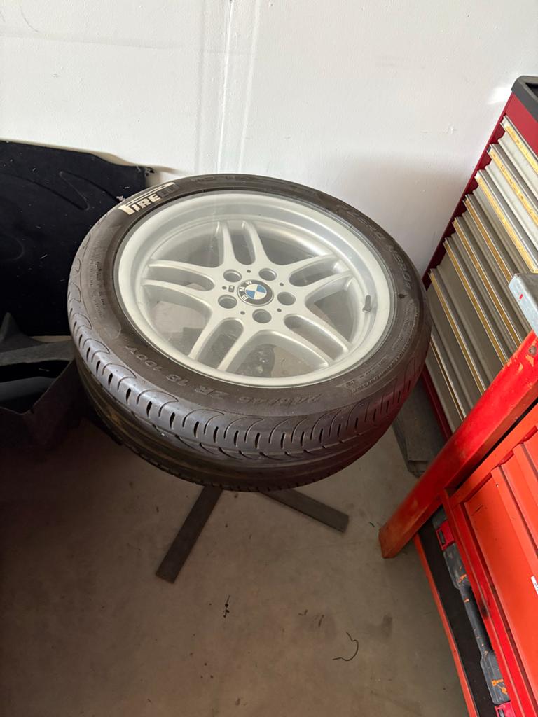Style 37 reserve wiel voor e38 ZGAN, Ophalen