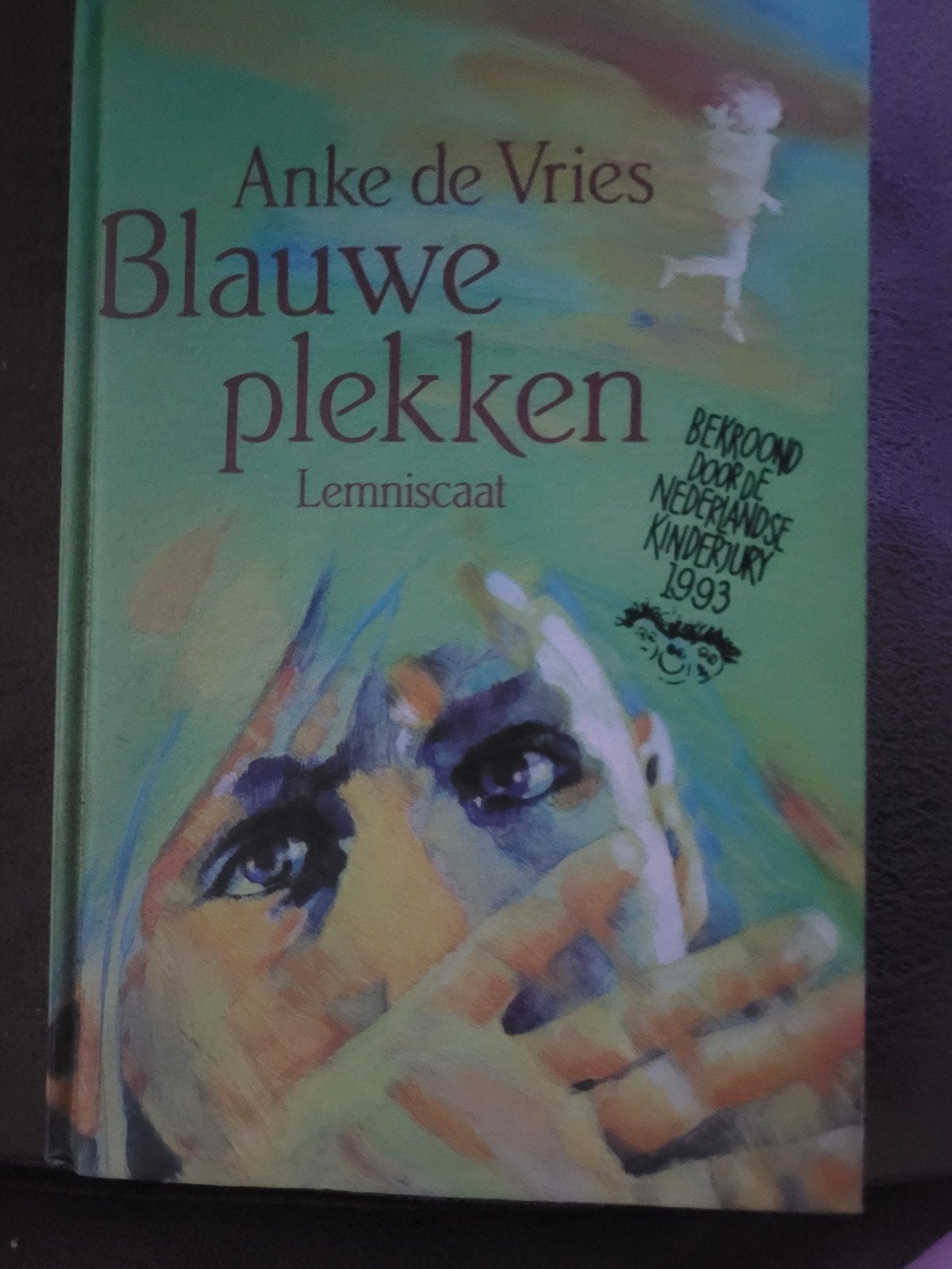 Anke de Vries - Blauwe plekken, Boeken, Ophalen of Verzenden, Zo goed als nieuw, Anke de Vries