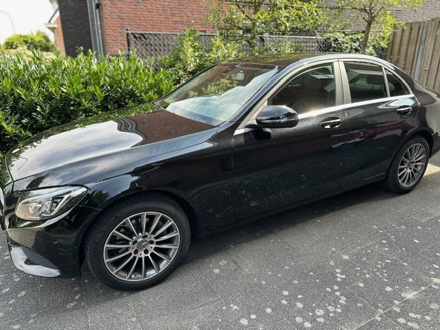 Mercedes-Benz C-Klasse C200 CDI 1.6 100KW 2016 Zwart, Auto's, 1385 kg, 4 cilinders, Zwart, 26 km/l