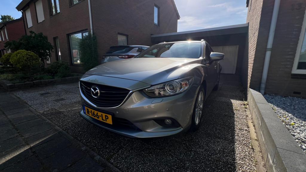 Mazda 6 2.0 Sportbreak AUT 2013 Grijs, 1998 cc, 164 pk, 680 kg, 4 cilinders