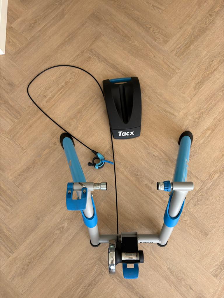 Tacx Satori Fietstrainer, Sport en Fitness, Wielrennen, Ophalen, Gebruikt, Overige typen