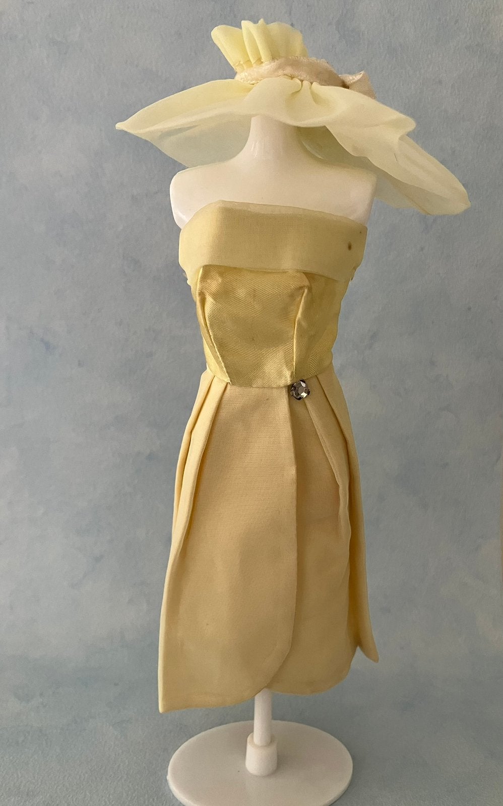 Vintage barbie jurk en hoed origineel Tressy, Ophalen of Verzenden, Gebruikt, Kleertjes