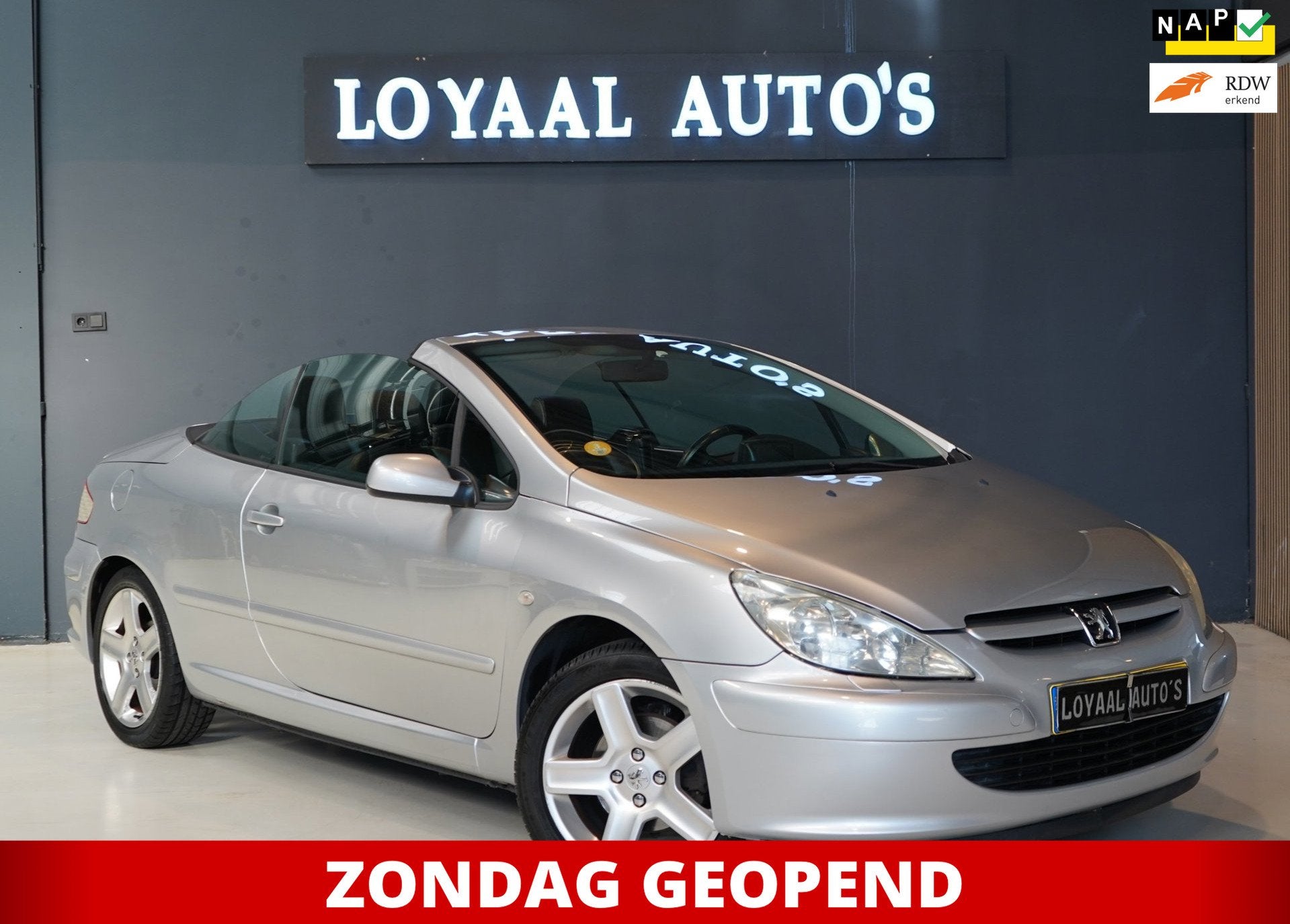 Peugeot 307 CC 2.0-16V | 1E EIGENAAR | AUT | AIRCO | LEDER |, Gebruikt, 4 cilinders, Cabriolet, 4 stoelen