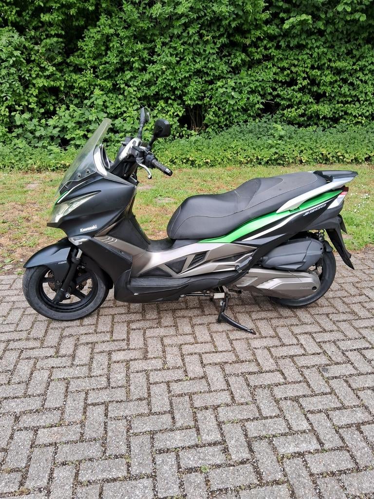 Kawasaki J300 Scooter - Zwart/Groen, 2014, 19636 km, Particulier