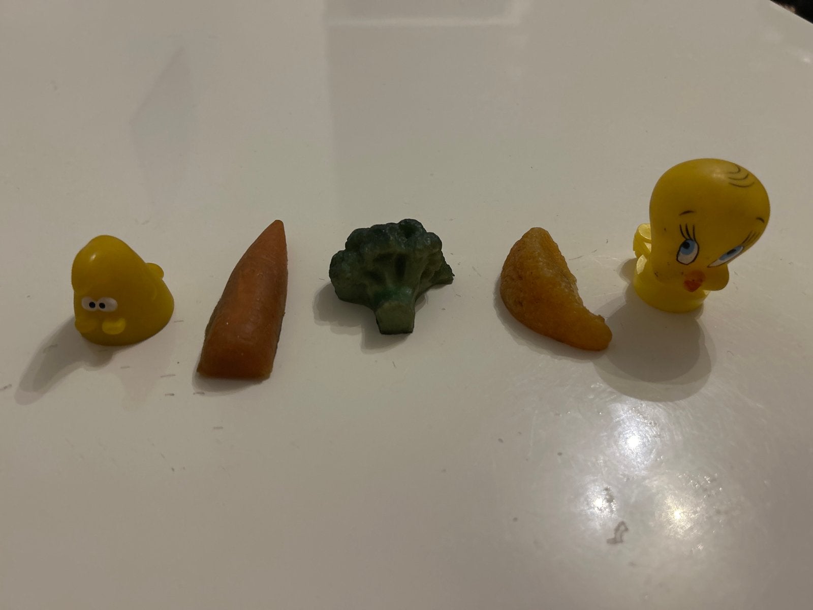 Looney Tunes en groente koelkastmagneten, Verzamelen, Ophalen of Verzenden, Zo goed als nieuw