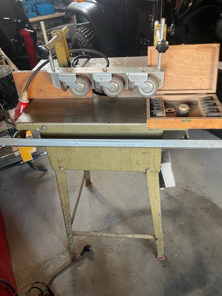 Scheppach Tafelfrees Houtfrees met toebehoren, Doe-het-zelf en Verbouw, Gereedschap | Freesmachines, Ophalen of Verzenden, Gebruikt