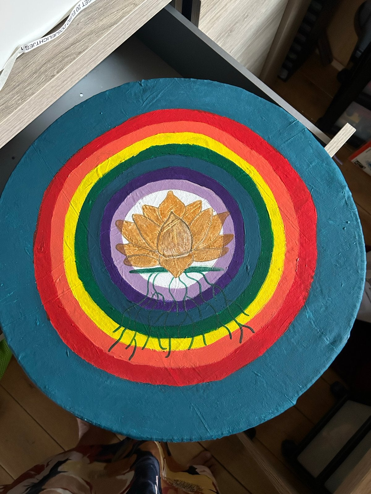Oceaandrum met regenboog en lotusbloem design, Ophalen of Verzenden, Zo goed als nieuw