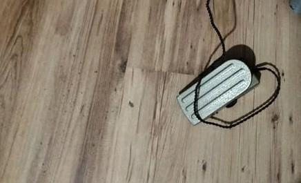 Köhler Naaimachine met zigzagfunctie en houten onderstel, Ophalen of Verzenden, Gebruikt, Naaimachine, Overige merken