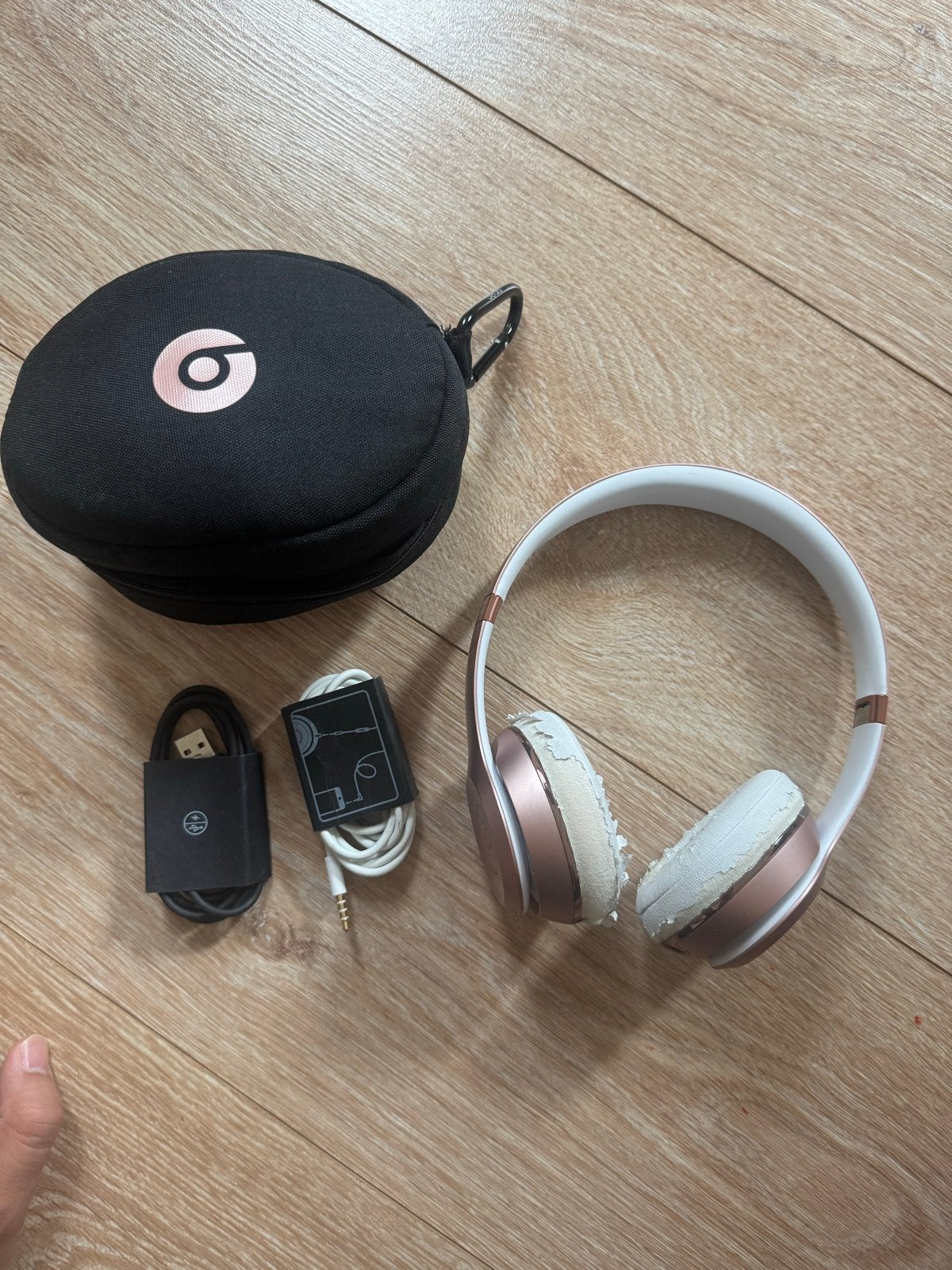 Beats noise cancellation koptelefoon - Gebruikt met slijtage, Audio, Tv en Foto, Koptelefoons, Niet werkend, On-ear, Beats, Wit