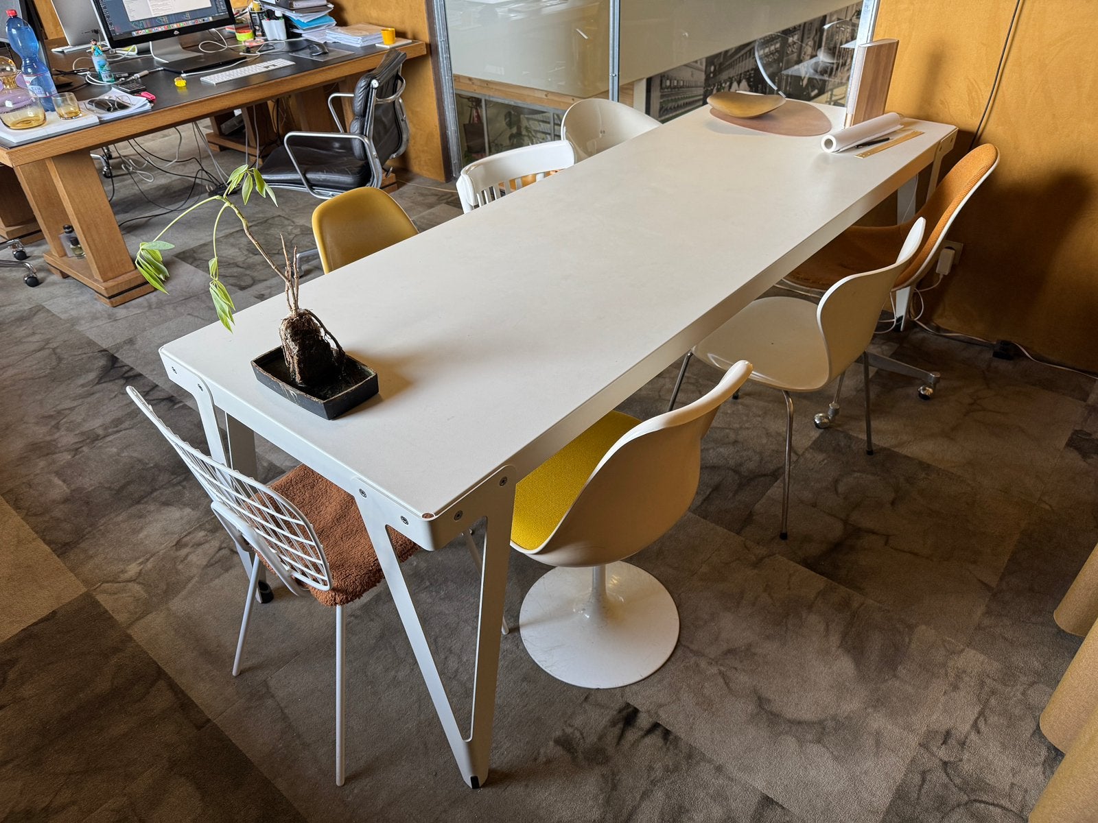 Mooie collectie Vitra, Artemide, Fritz Hansen, Herman Miller, Ophalen, Zo goed als nieuw, Overige kleuren