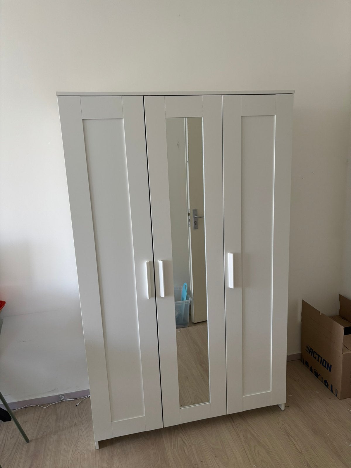 BRIMNES IKEA kledingkast, Huis en Inrichting, Ophalen, 100 tot 150 cm, Zo goed als nieuw, 150 tot 200 cm