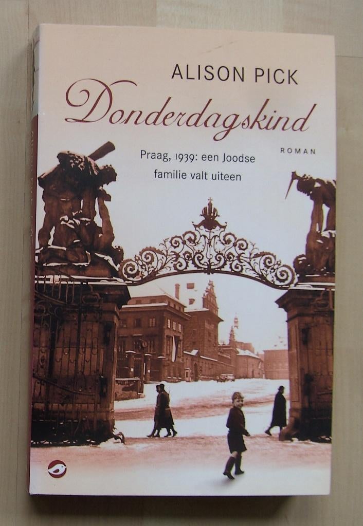 Donderdagskind  -  Alison Pick, Ophalen of Verzenden, Zo goed als nieuw, Alison Pick