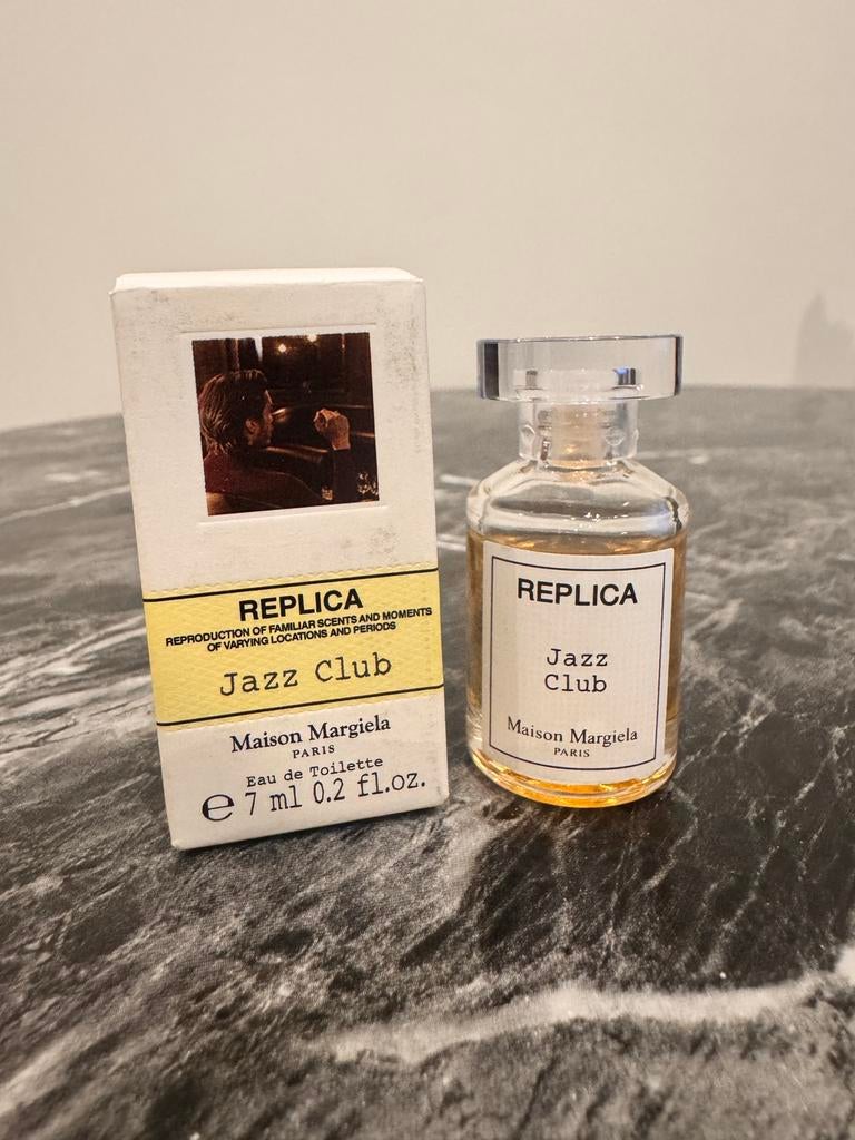 Maison Margiela Replica Jazz Club 7 ml miniatuur mini, Sieraden, Tassen en Uiterlijk, Uiterlijk | Parfum, Ophalen of Verzenden