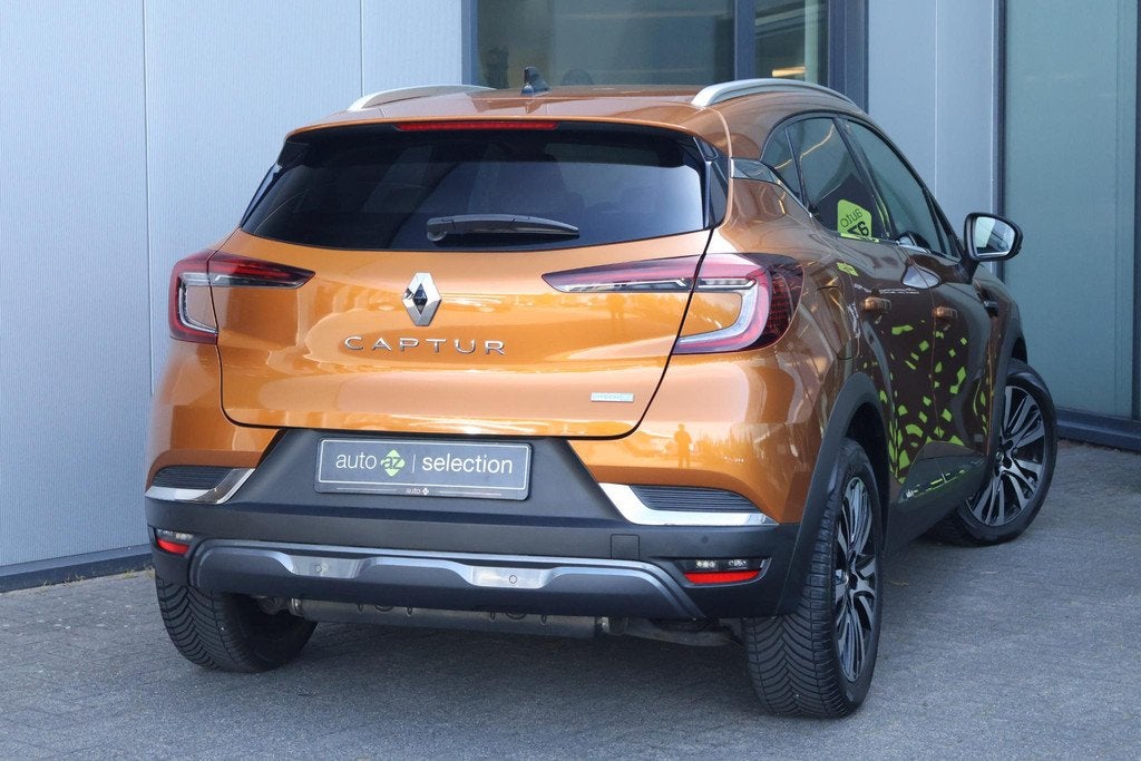 Renault Captur 1.6 E-Tech Plug-in Hybrid 160 Initiale Paris, Gebruikt, Hybride Elektrisch/Benzine, SUV of Terreinwagen, Te koop