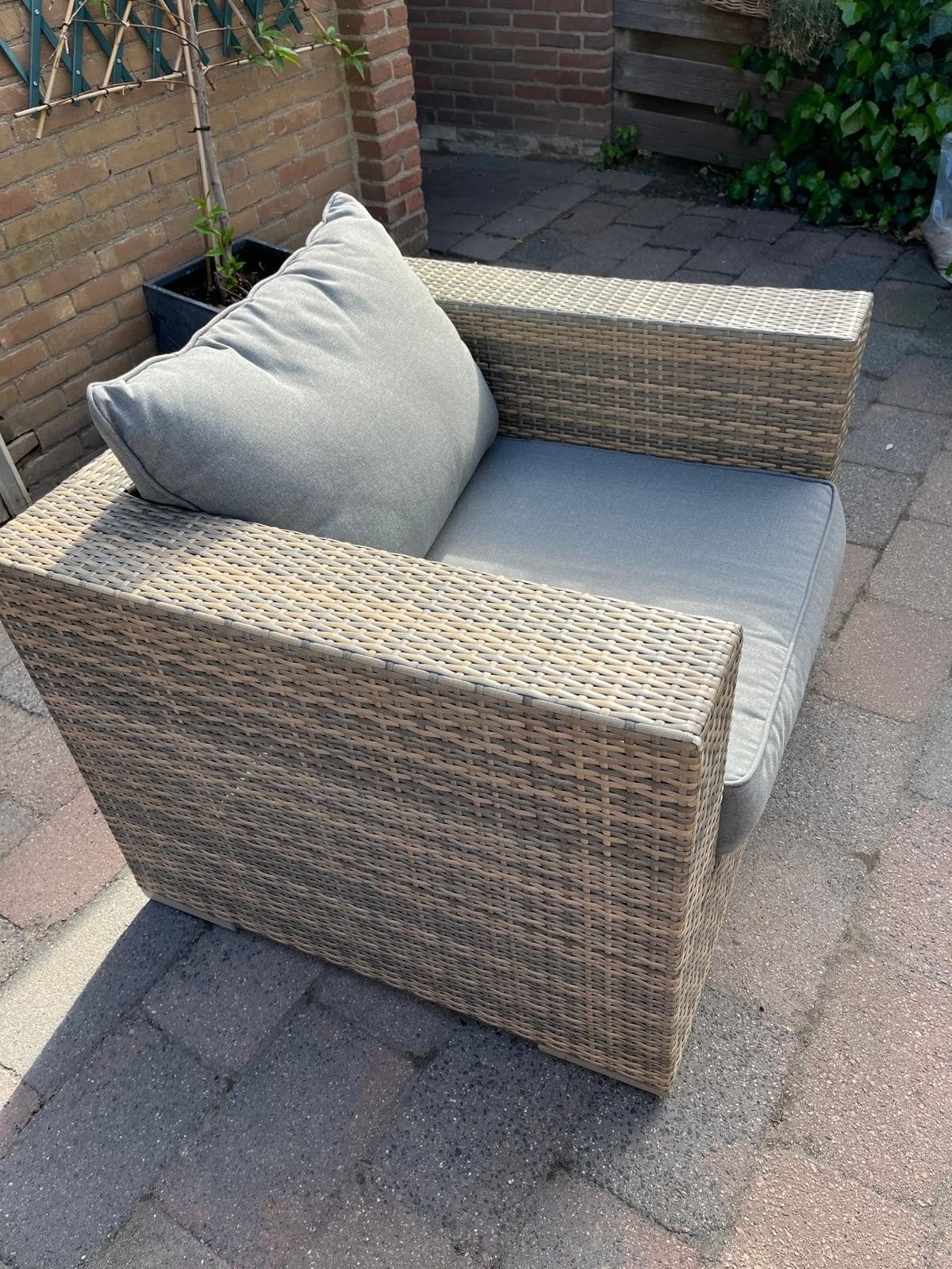 Comfortabele Wicker Tuinstoel met Kussens, Ophalen, Gebruikt, Wicker
