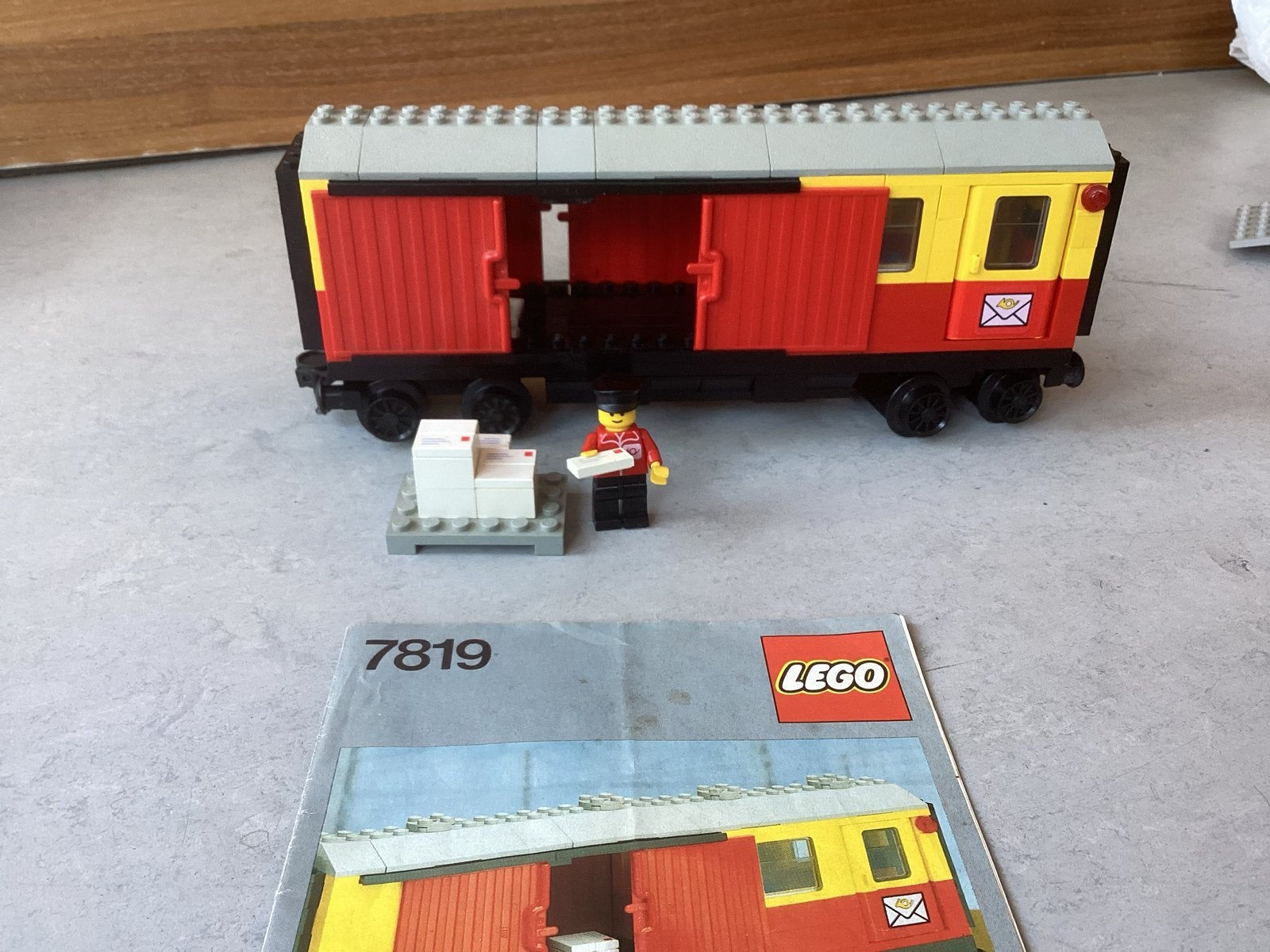 LEGO Trein Postwagon 7819 met instructieboekje, Gebruikt, Lego, Ophalen of Verzenden, Complete set