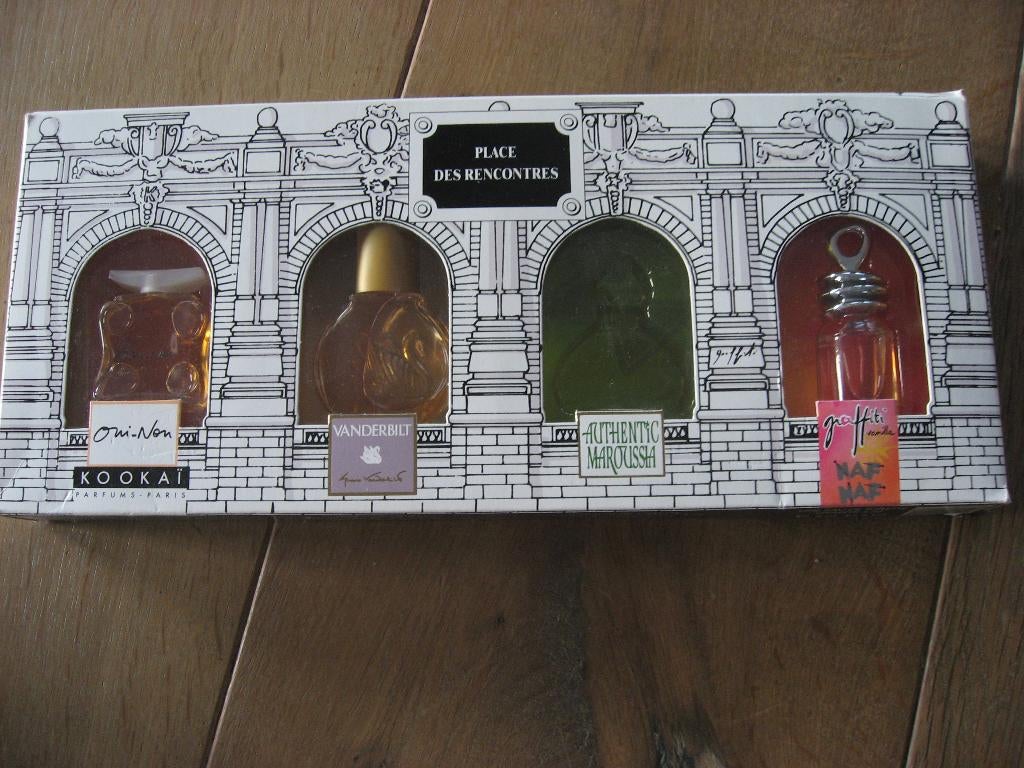 3x edt mini van Oui-Non, Vanderbilt, Graffiti (Naf Naf), Verzenden, Nieuw, Miniatuur, Gevuld