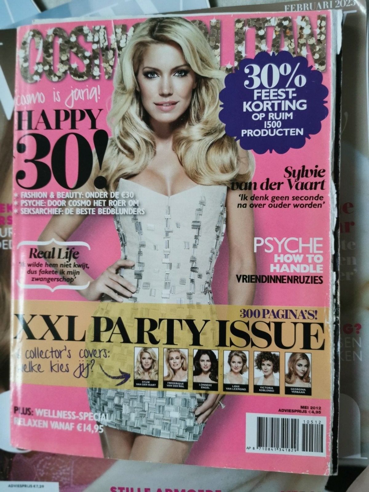 1 stuk Cosmopolitan Mei 2012, Ophalen of Verzenden, Gelezen