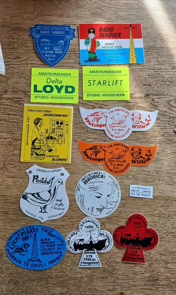 Stickers piraat piratenzender radio luisteramateur HOOGEVEEN, Ophalen of Verzenden, Zo goed als nieuw