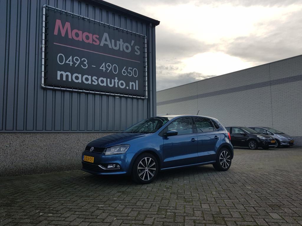 Volkswagen Polo 1.2 TSI Highline automaat 110 pk full-option, 1063 kg, Gebruikt, Met garantie (alle), Blauw