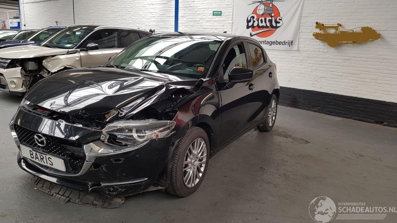 Mazda 2 1.5 Skyactive-G Luxury (bj 2020), Hitdorfer Straße 73 ,51371, Leverkusen, Deutschland, Zwart, Handgeschakeld, Hybride Elektrisch/Benzine