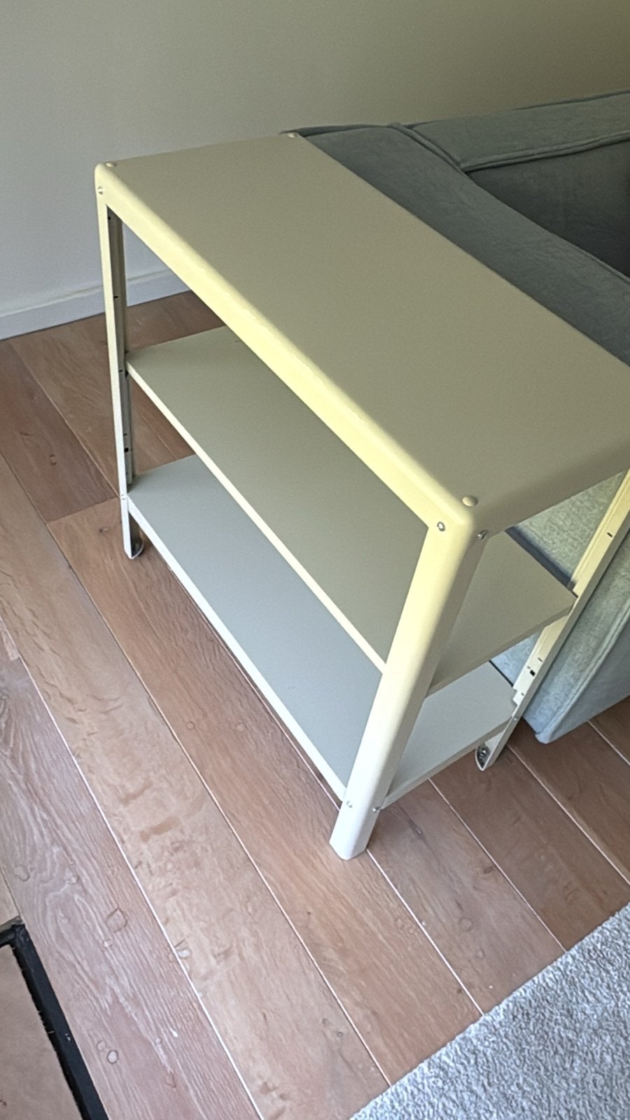Ikea Kolbjörn open kast - beige/lichtgrijs, Ophalen, Zo goed als nieuw