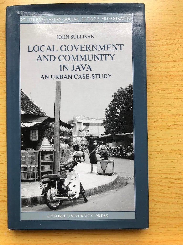 Lokaal bestuur en de lokale gemeenschap op Java, Ophalen of Verzenden, Gelezen, John Sullivan