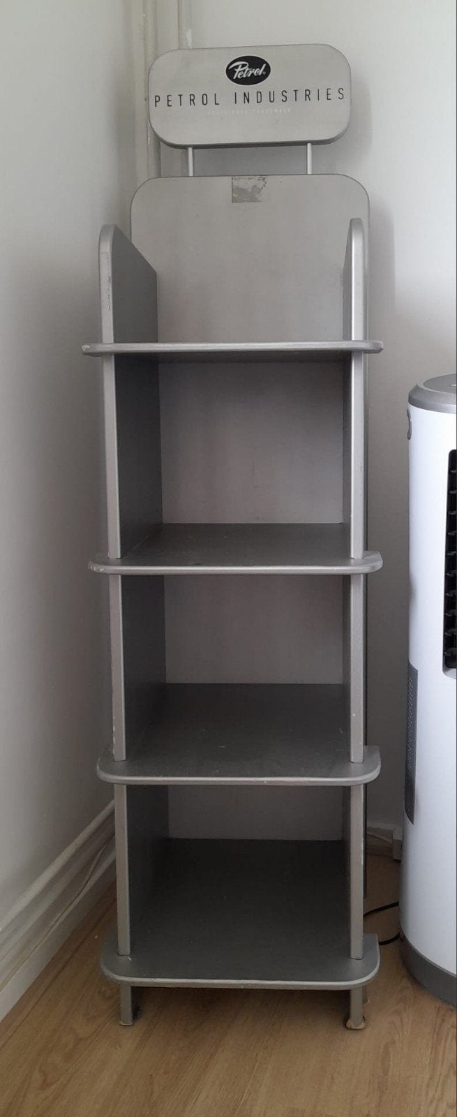 Petrol Industries Display Rek - 145x40x40 cm, Ophalen, Gebruikt
