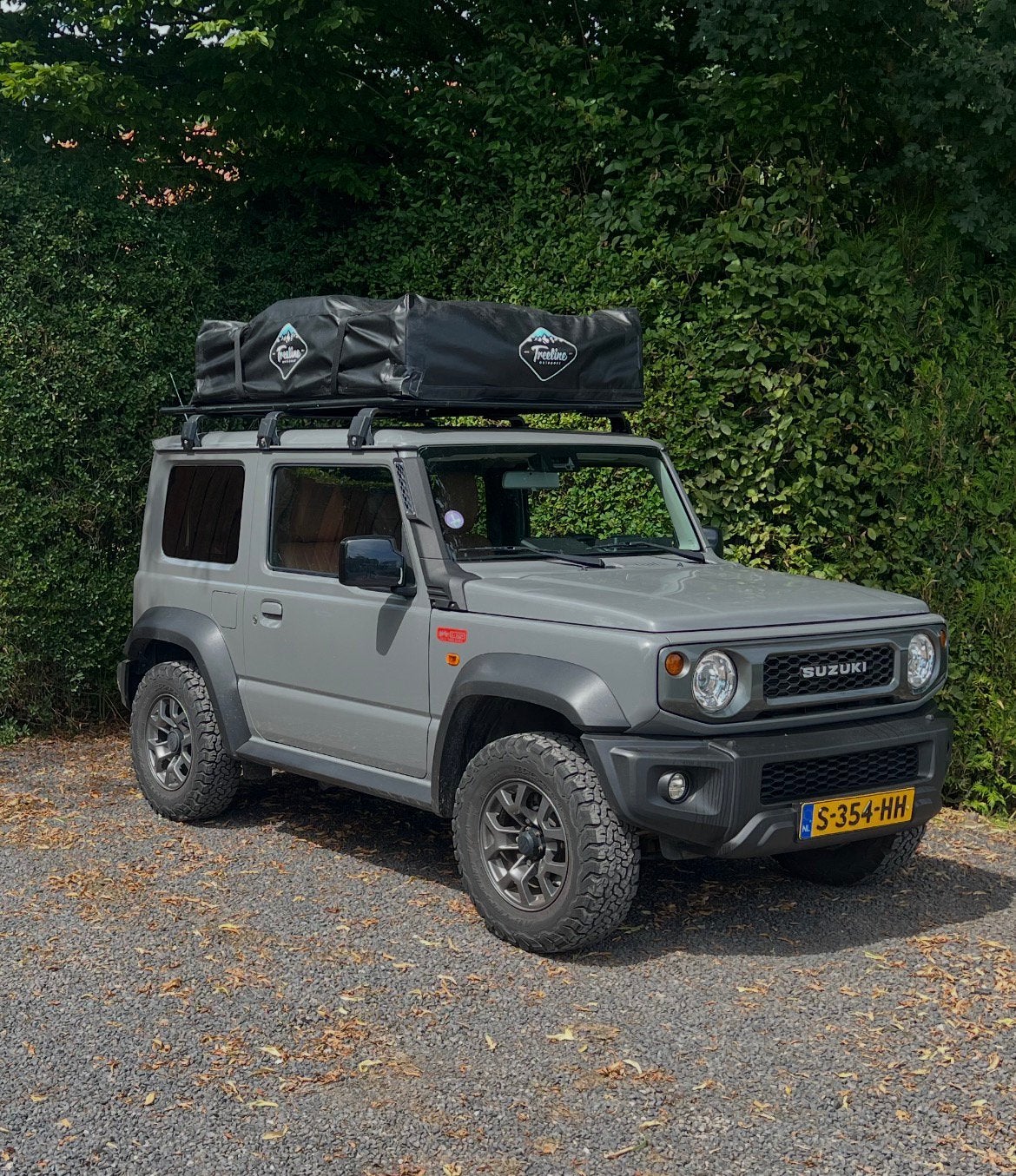 Suzuki Jimny 1.5 All grip alle opties met Daktent, 13 km/l, 4 cilinders, 49 €/maand, 102 pk