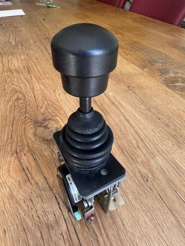 Joystick tbv bootbesturing en acculader, Ophalen of Verzenden, Zo goed als nieuw, Motor en Techniek