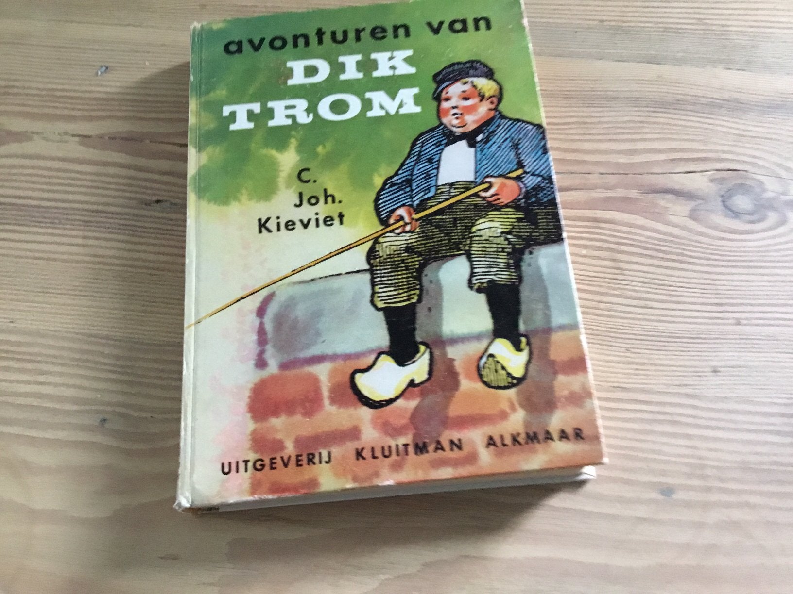 Twee boeken van Dik Trom, Ophalen of Verzenden, Zo goed als nieuw, Verhalen