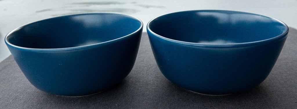 2 Vintage schaaltjes ikea Dinera donkerblauw keramiek 10866, Huis en Inrichting, Keuken | Servies, Keramiek, Vintage, Nieuw, IKEA