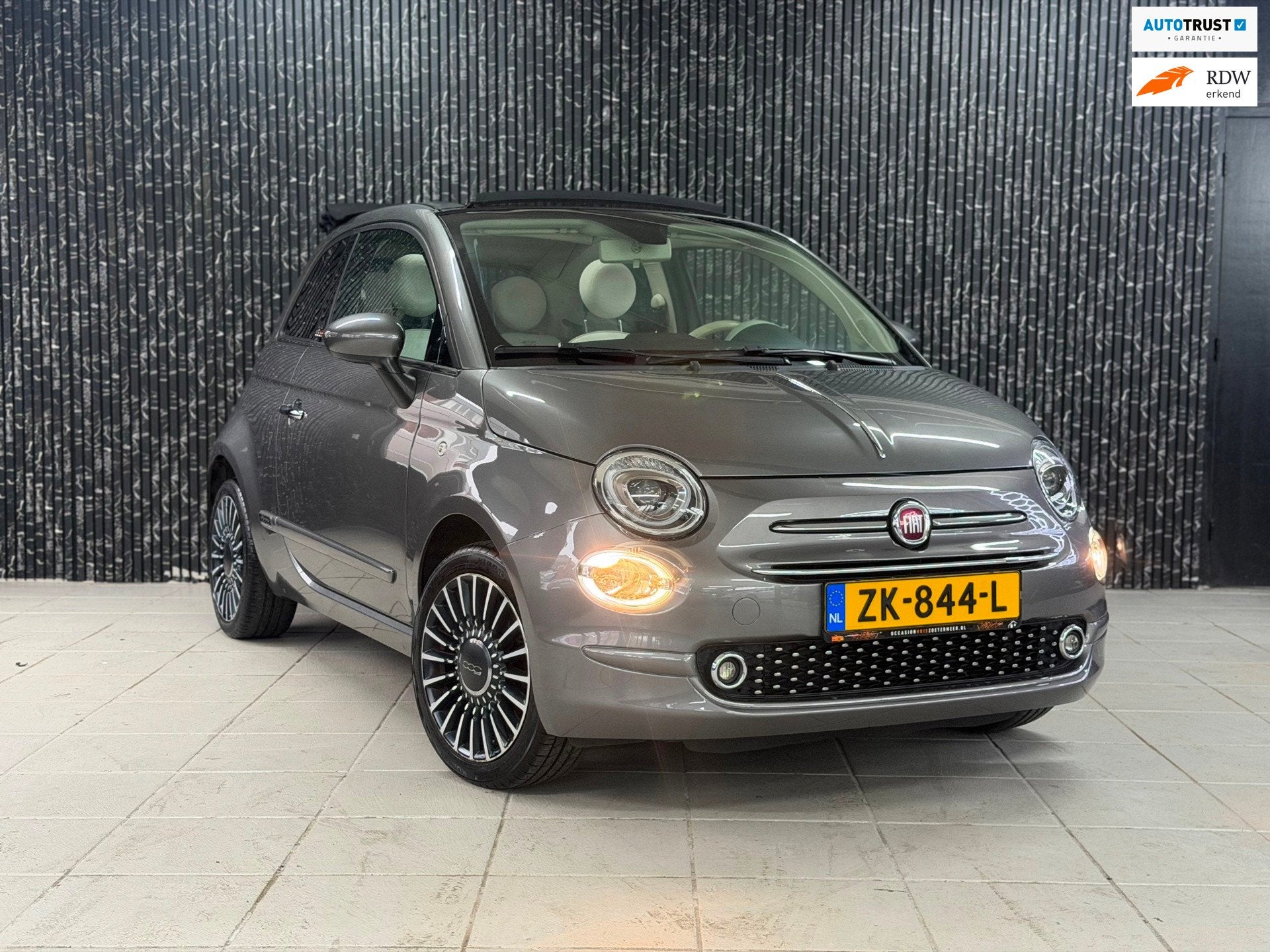 Fiat 500 1.2 Automaat | Cabrio |, Auto's, Gebruikt, 4 cilinders, Bedrijf, 915 kg