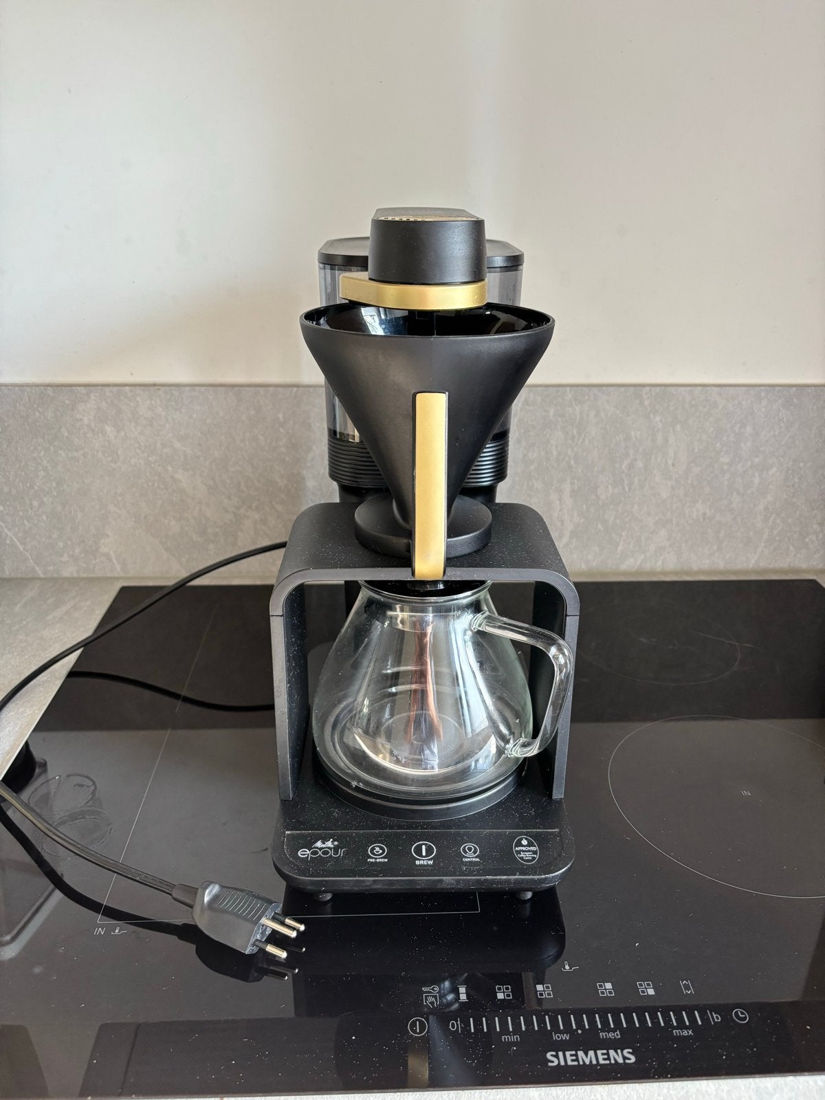 Melitta ePour filterkoffiezetapparaat - Zo goed als nieuw, Afneembaar waterreservoir, Koffiemachine, Gemalen koffie, Ophalen of Verzenden