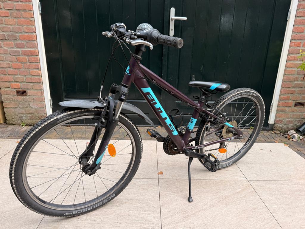 24 inch mountainbike, Fietsen en Brommers, Fietsen | Kinderfietsjes, Ophalen, Gebruikt, 20 inch of meer