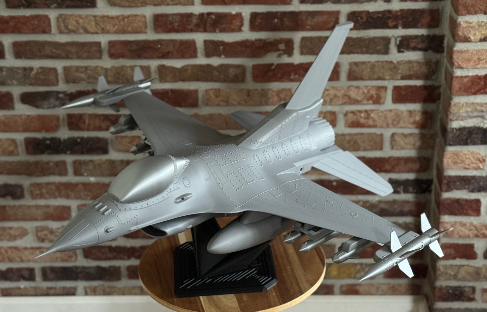 3D Geprint F 16 Falcon Model - Gedetailleerd Vliegtuig, Overige merken, Nieuw, Ophalen of Verzenden, Groter dan 1:72