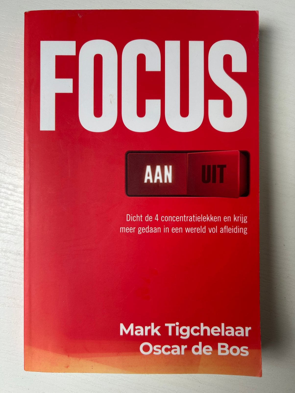 Mark Tigchelaar - Focus AAN/UIT, Boeken, Gelezen, Ophalen of Verzenden, Ontwikkelingspsychologie, Mark Tigchelaar; Oscar de Bos