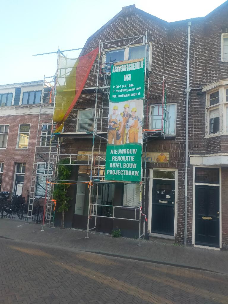 Steiger huren met of zonder onderhoudsbeurt, Doe-het-zelf en Verbouw, Gereedschap | Overige machines, Ophalen of Verzenden, Nieuw