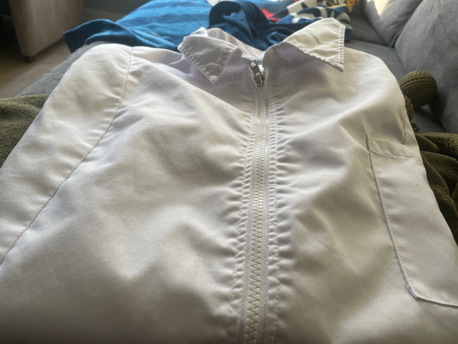 Witte jas met rits, maat l, Ophalen of Verzenden, Zo goed als nieuw, Maat 42/44 (L), Wit