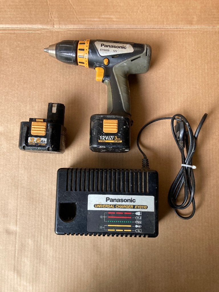 Oude Panasonic EY6409 12V accu schroefmachine, Ophalen of Verzenden, Gebruikt, Minder dan 400 watt, Boor- en Schroefmachine