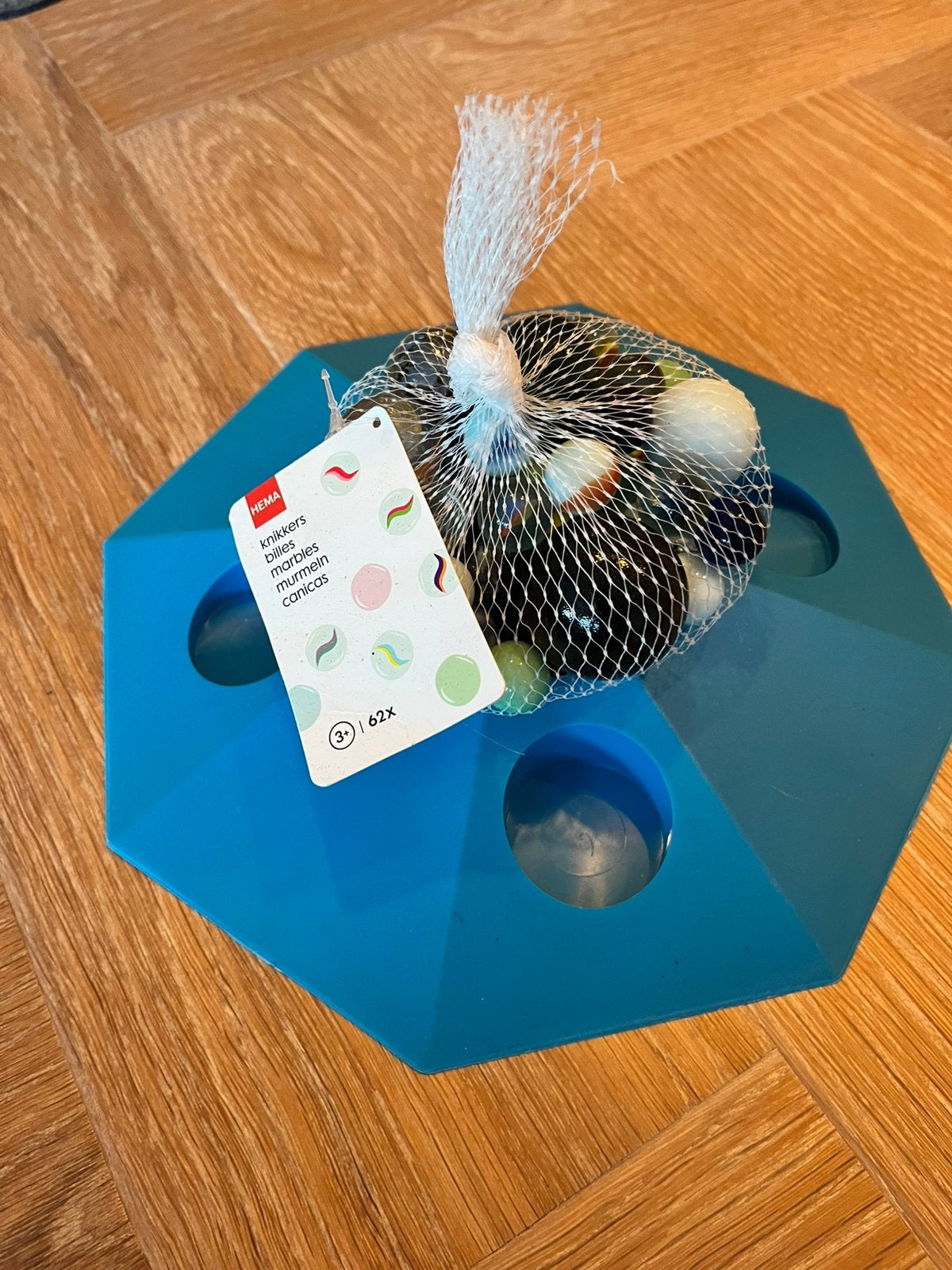 Knikkers met knikkerpot, Ophalen, Nieuw