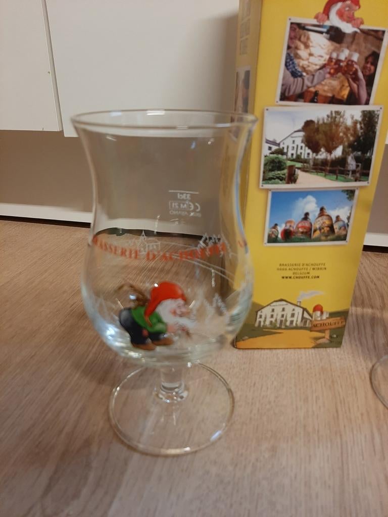 Chouffe glazen + jenga spel, Verzamelen, Biermerken, Ophalen of Verzenden, Glas of Glazen