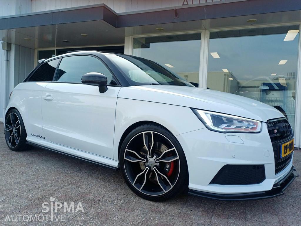 Audi S1 2.0 TFSI 231pk Quattro/Bose/Pano/S-Line/Xenon/18"lmv, Gebruikt, 4 cilinders, 4 stoelen, Leder en Stof