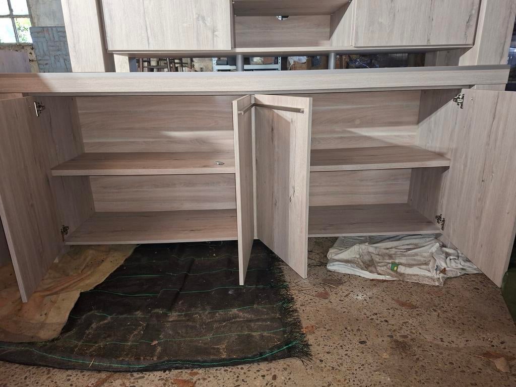 Lage kast met 4 deuren en planken - Licht houtnerf, Ophalen, Gebruikt