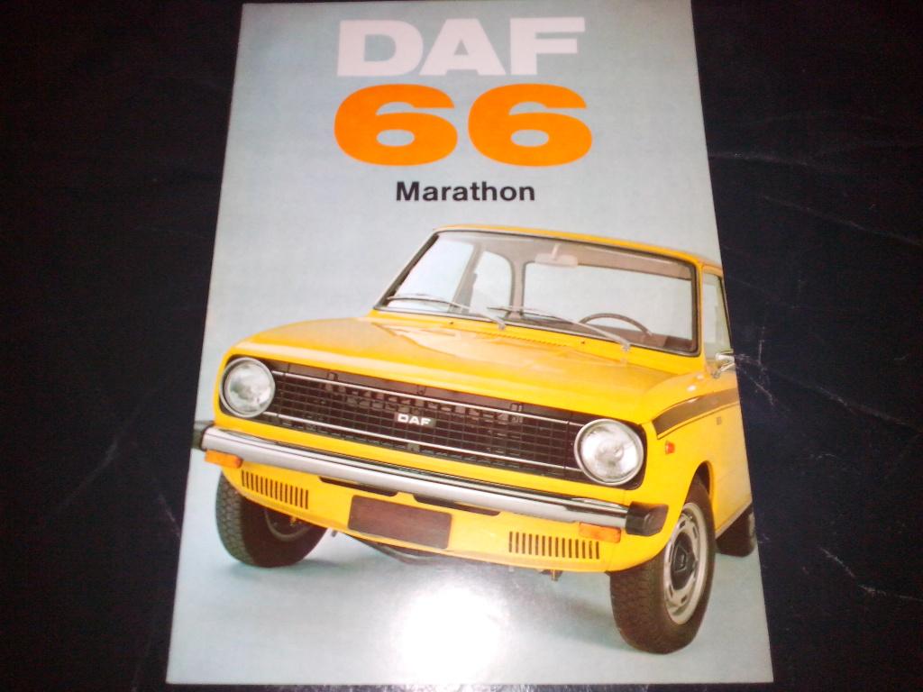 DAF 66 Marathon sedan coupé combi brochure folder 1972/1973, Boeken, Ophalen of Verzenden, Zo goed als nieuw, Overige merken