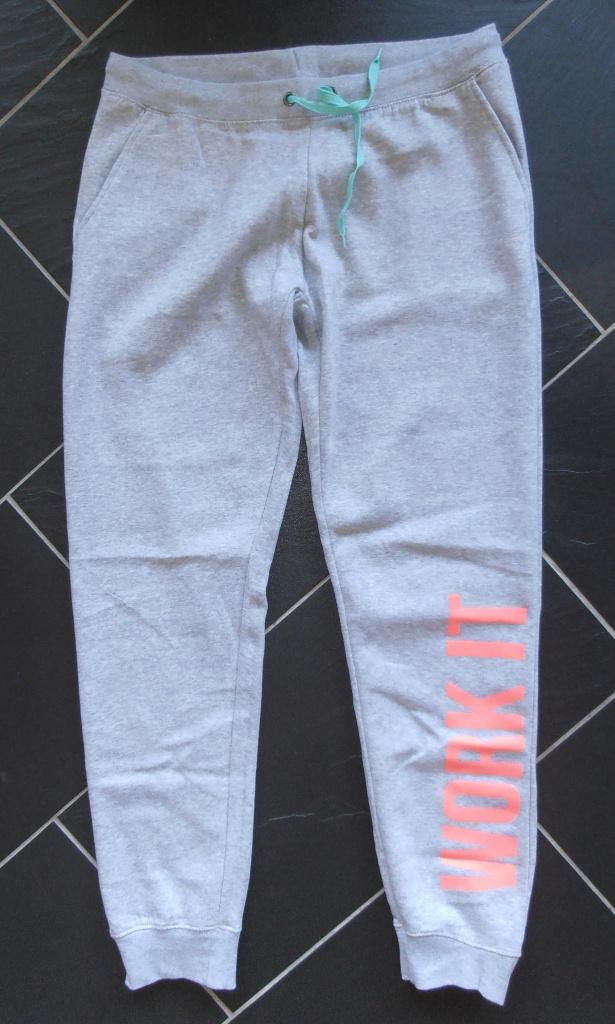 joggingbroek maat 44, Maat 42/44 (L), Nieuw, Ophalen of Verzenden, Grijs