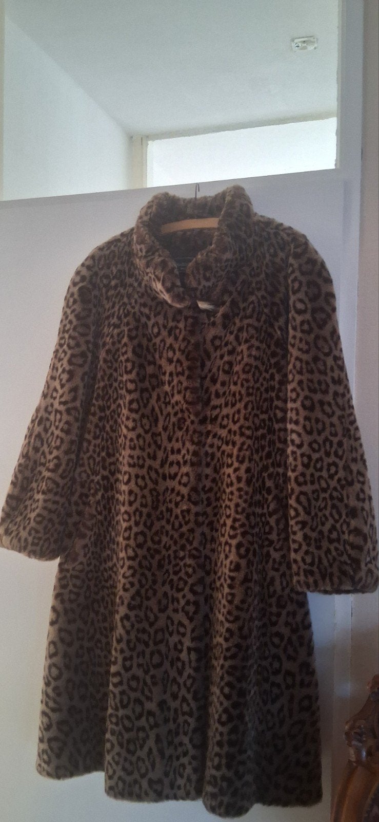 Fake fur winterjas van Maison de Bonneterie maat 42, Kleding | Dames, Bruin, Ophalen of Verzenden, Zo goed als nieuw, Maat 42/44 (L)