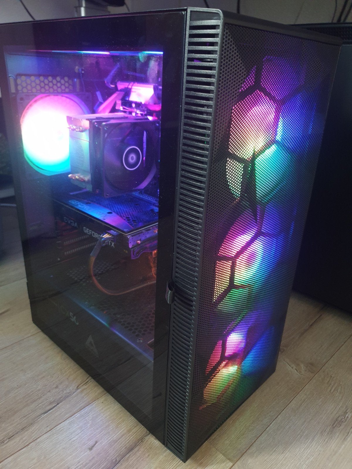Gaming PC: W11 Ryzen 5 3600, RTX 3060, 16GB RAM, 2TB* opslag, Ophalen, Custom Build, Refurbished, HDD