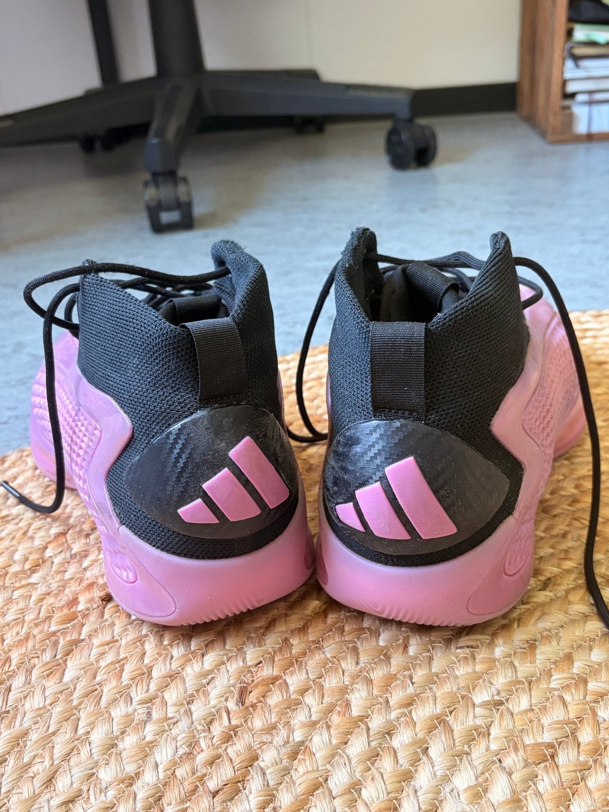 Anthony Edwards 1 basketbalschoenen - Maat 46, Overige kleuren, Sportschoenen, Ophalen of Verzenden, Zo goed als nieuw