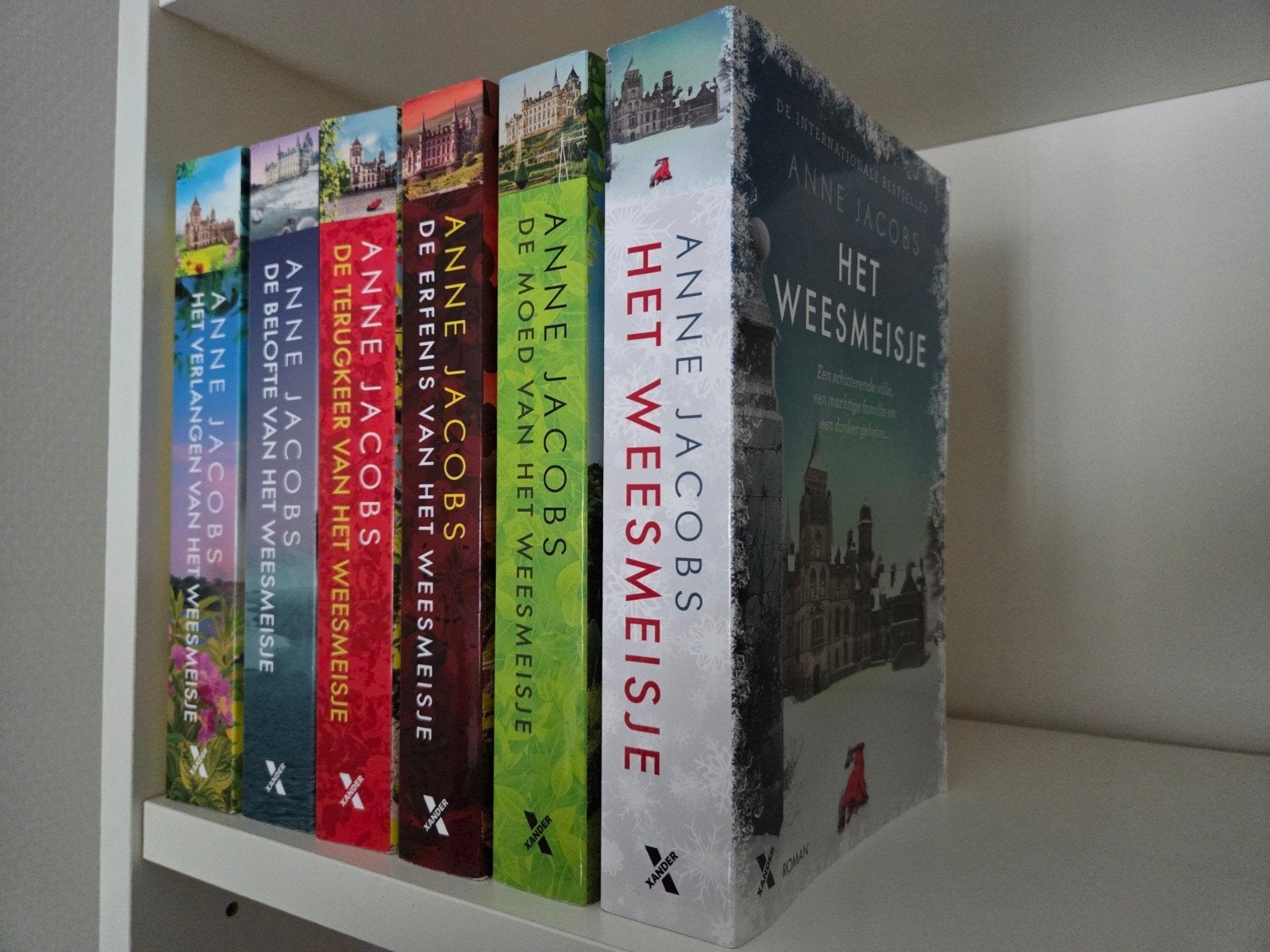 Het Weesmeisje serie - Anne Jacobs (6 boeken), Ophalen of Verzenden, Zo goed als nieuw, Anne Jacobs, Nederland
